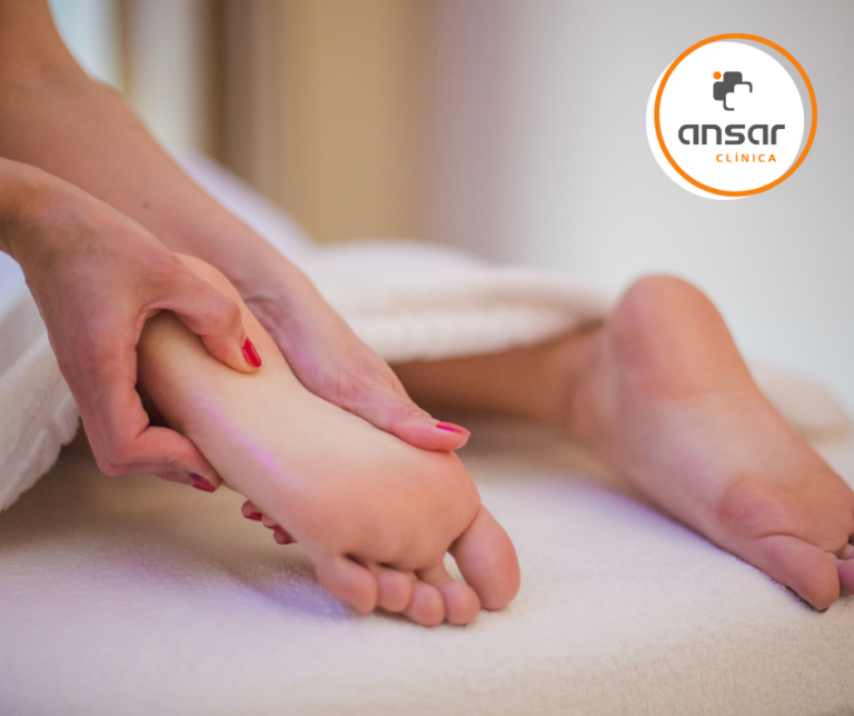 Lee más sobre el artículo Podología: Cuidando Tus Pies, Cuidando Tu Salud